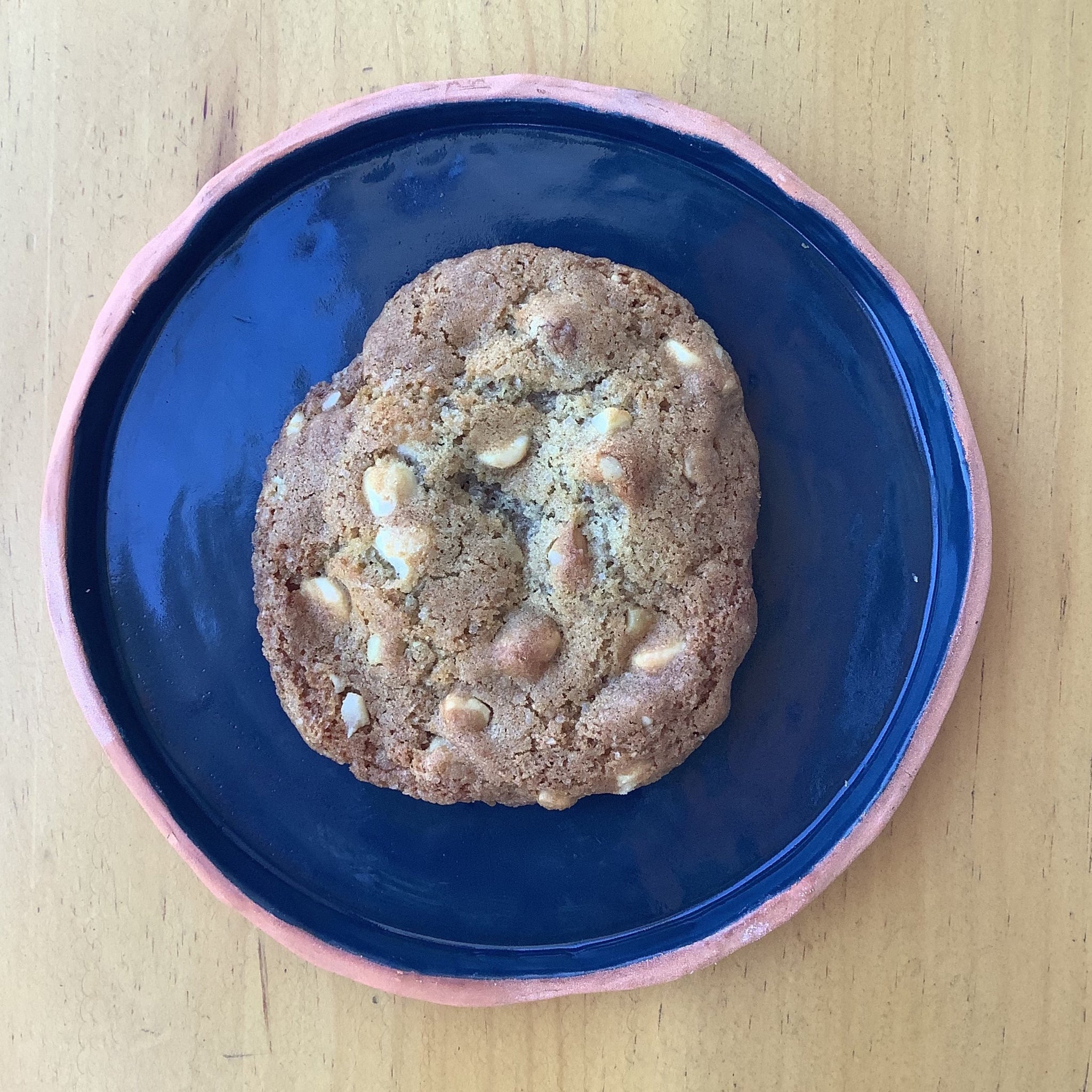 GALLETA MACADAMIA, NUEZ Y CHOCOLATE BLANCO